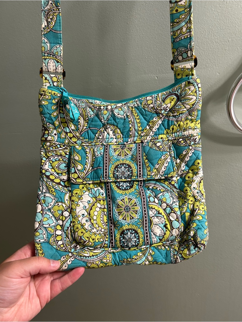 VERA BRADLEY HIPSTER (PEACOCK) (RARE & RETIRED) crossbody bag